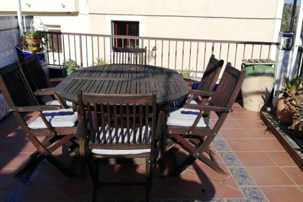 Casa Con Terraza/Confortable House With Terrace Aigues Zewnętrze zdjęcie